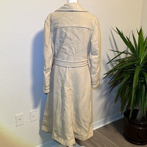JW Mays inc cream belted long wool winter coat Medium double breasted vintage - Picture 5 of 14